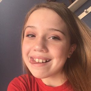 Meet your Posher, Mackenzie